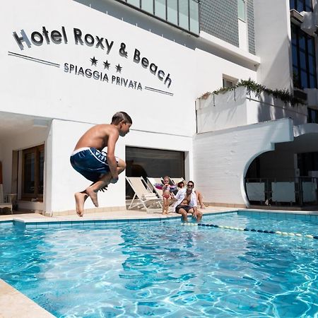 Hotel Roxy & Beach Cesenatico Esterno foto