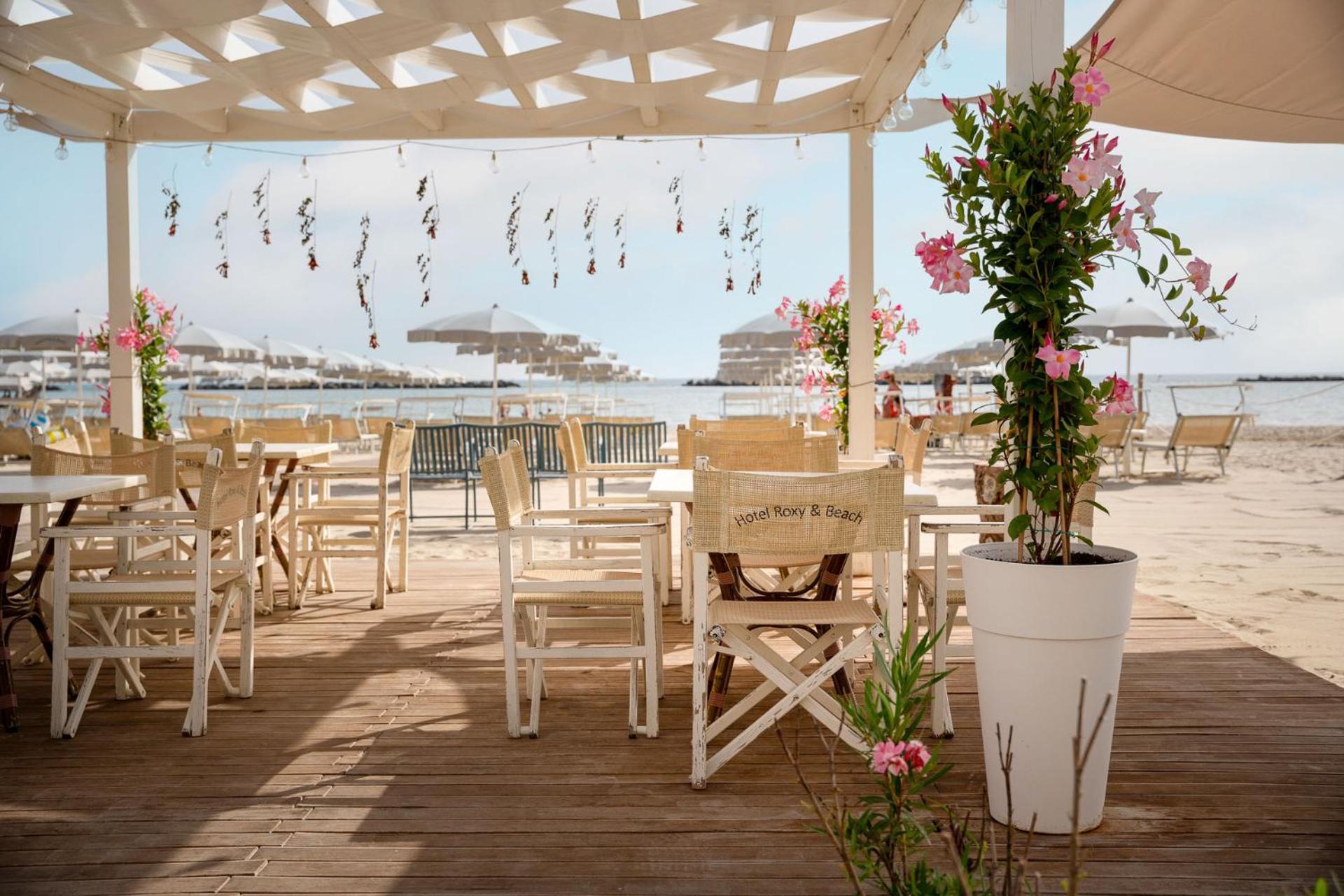 Hotel Roxy & Beach Cesenatico Esterno foto
