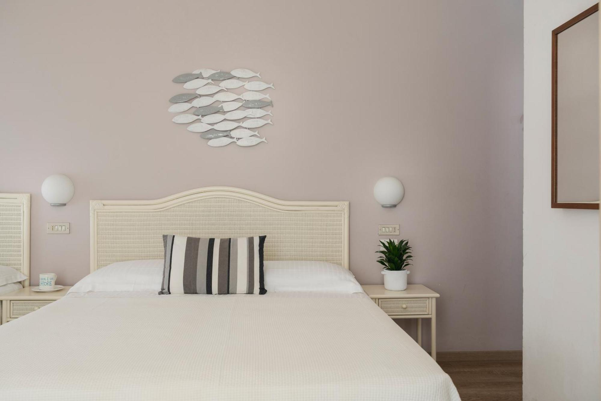 Hotel Roxy & Beach Cesenatico Esterno foto