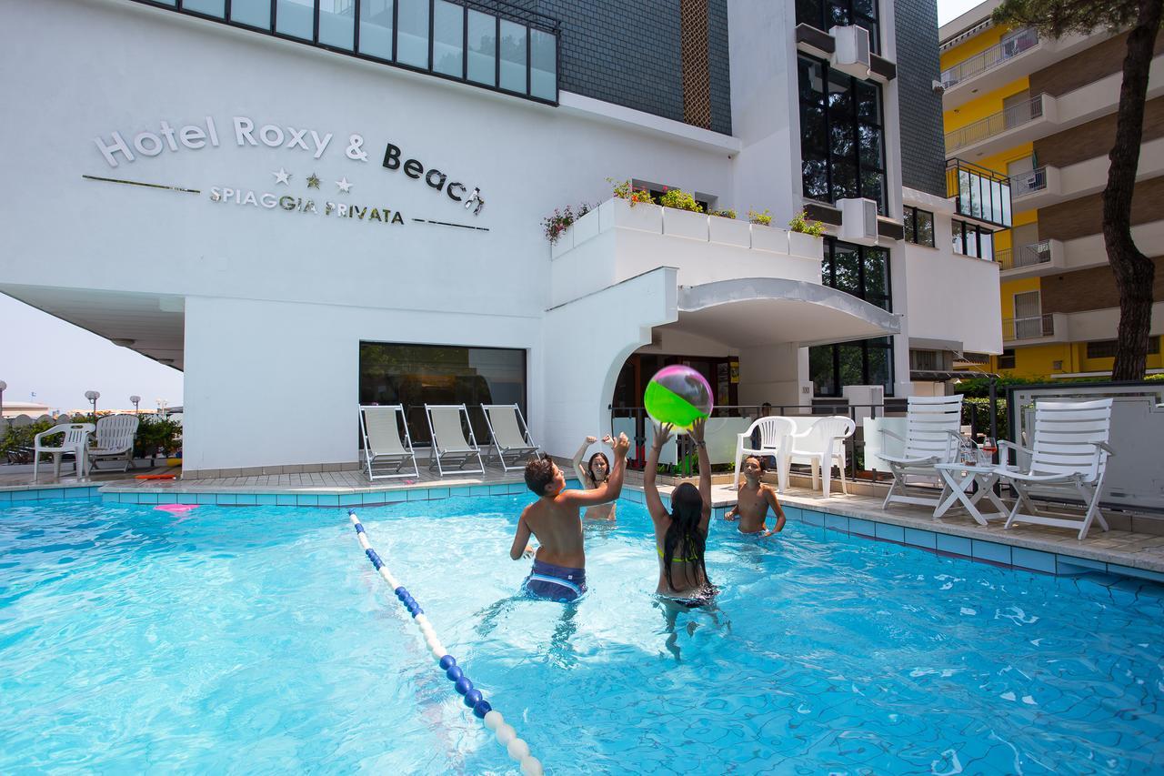 Hotel Roxy & Beach Cesenatico Esterno foto